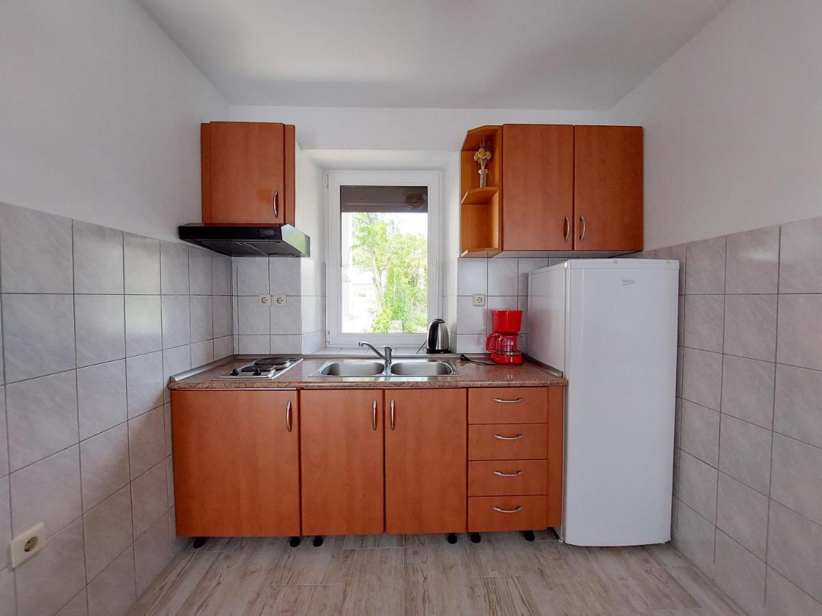 Apartments Ivan Cizici Luaran gambar
