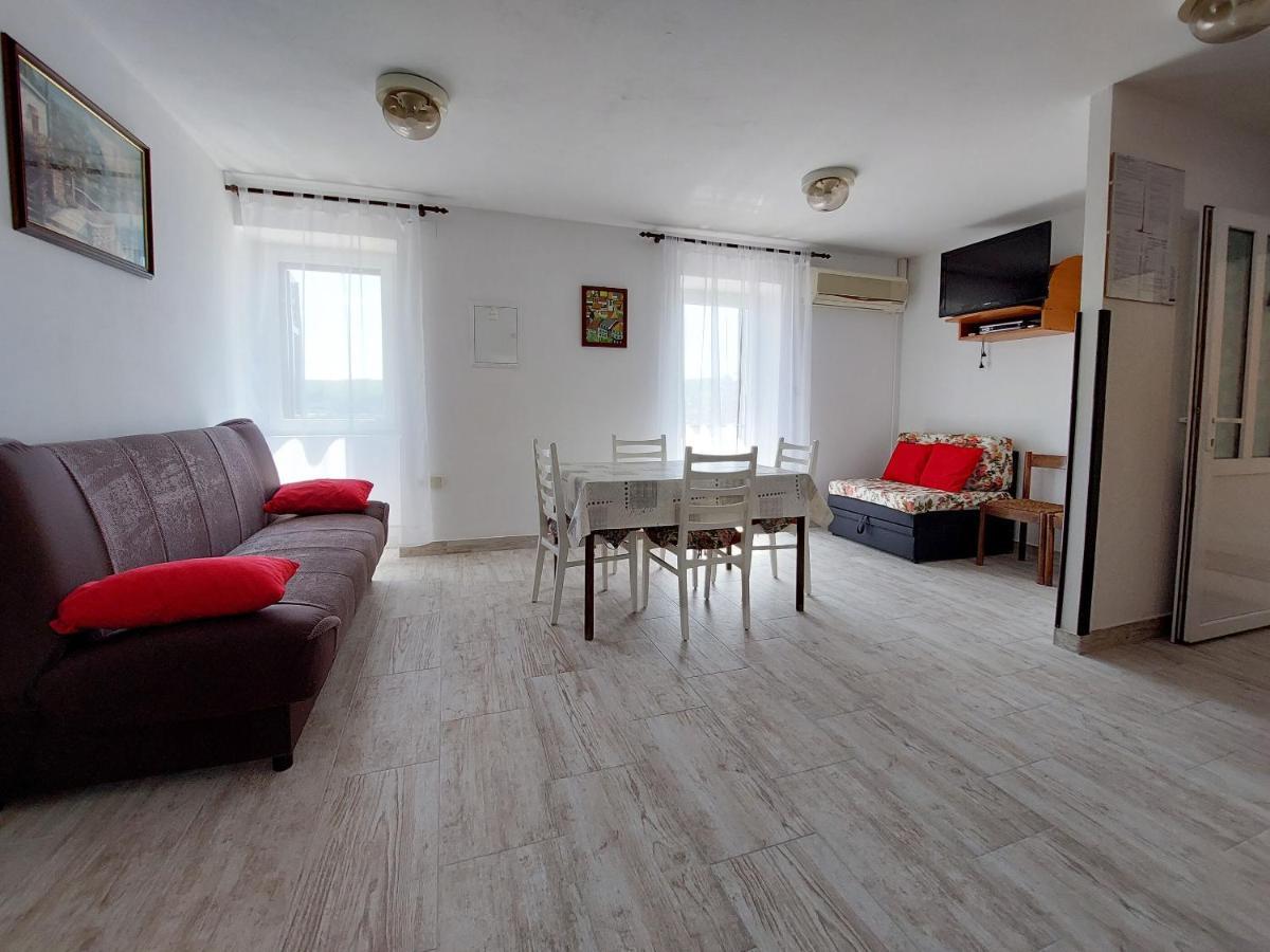 Apartments Ivan Cizici Luaran gambar