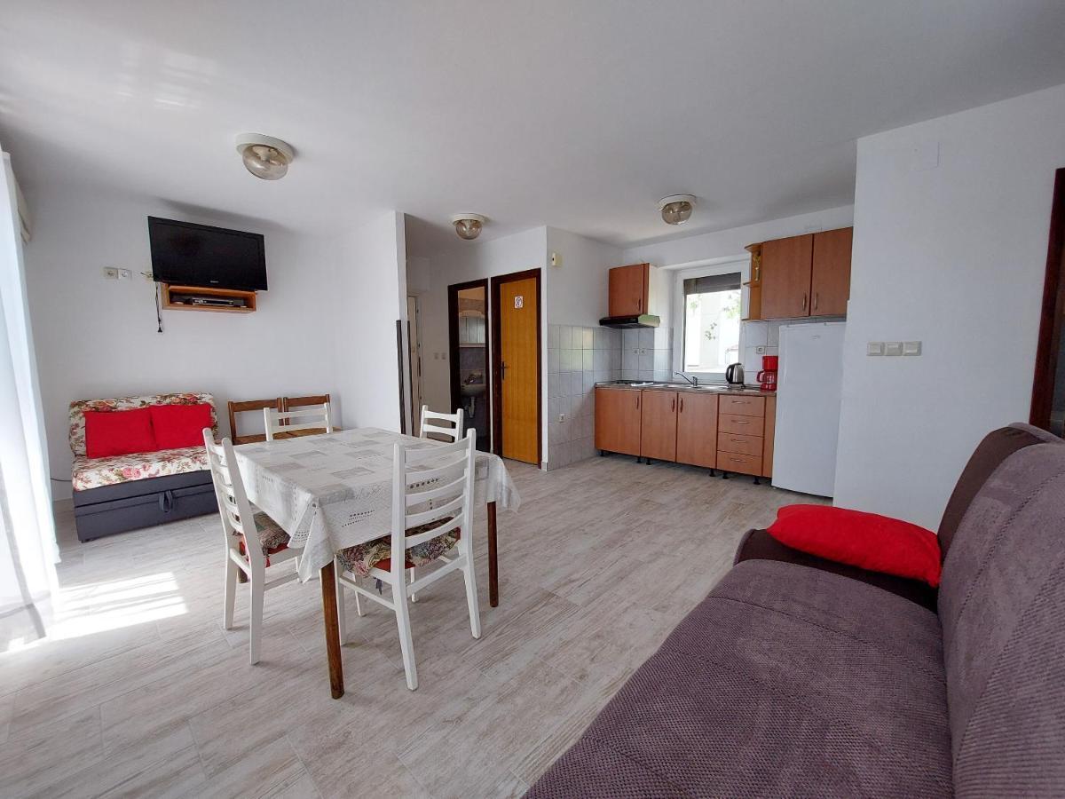 Apartments Ivan Cizici Luaran gambar