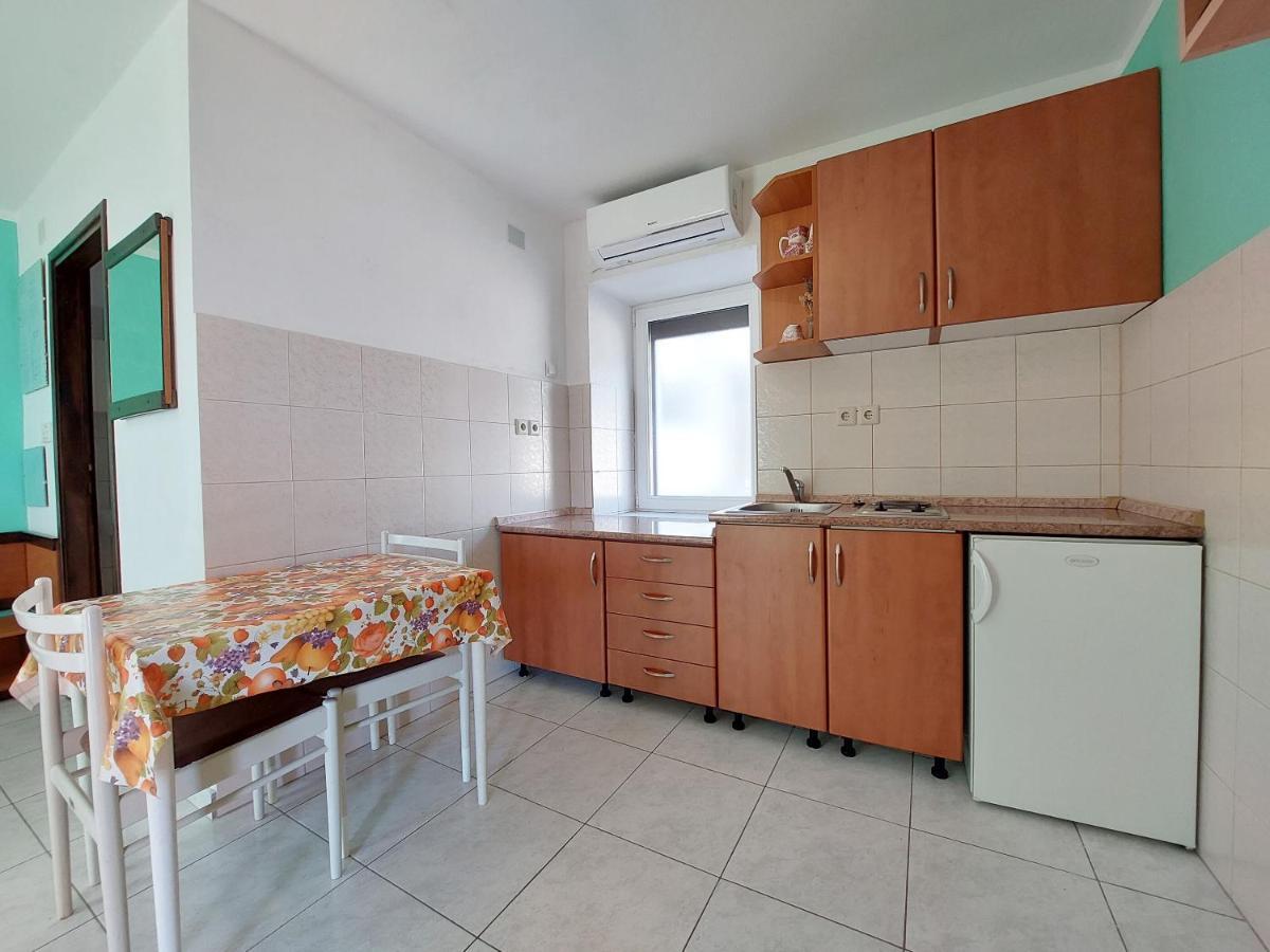 Apartments Ivan Cizici Luaran gambar