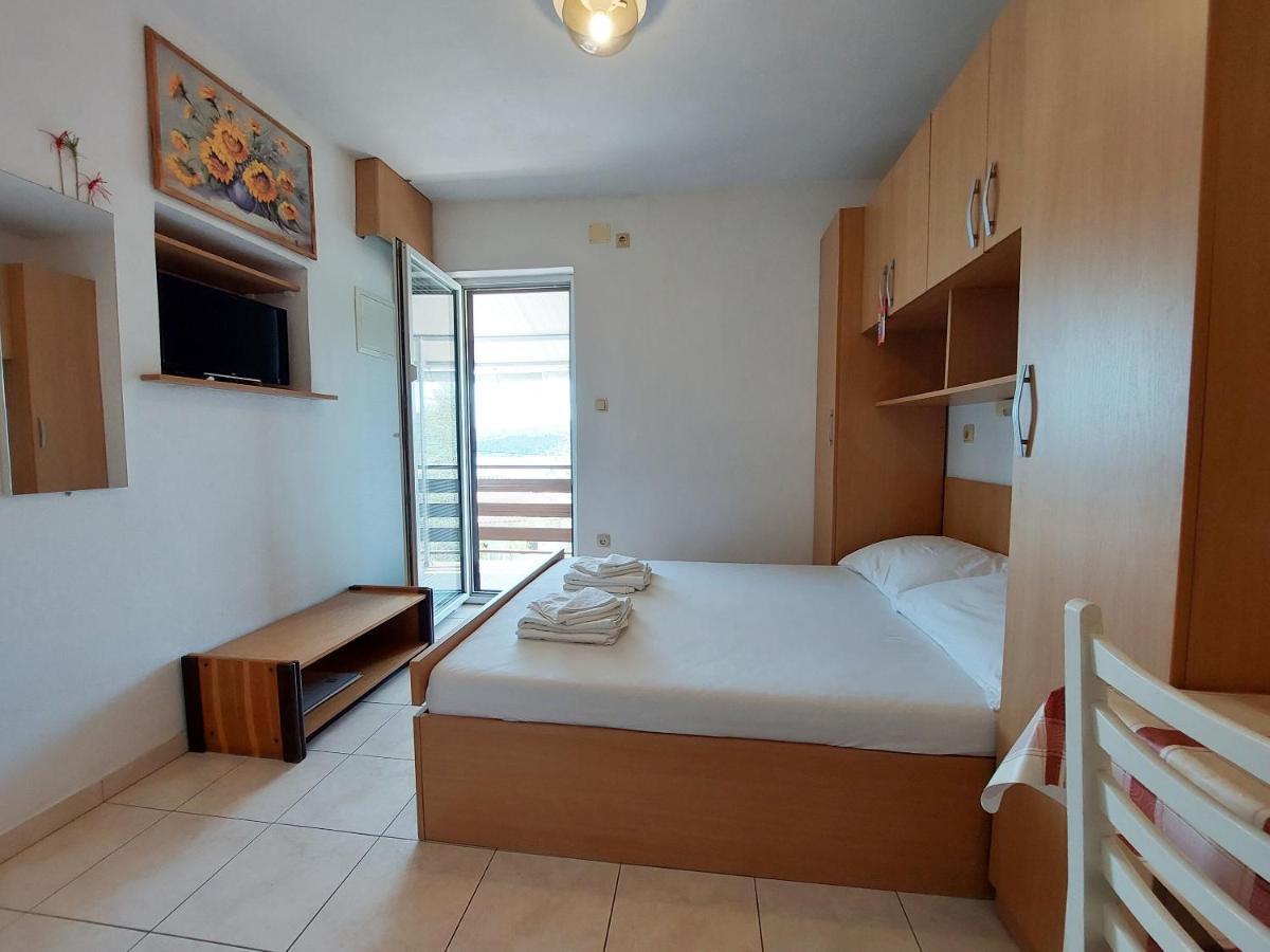 Apartments Ivan Cizici Luaran gambar