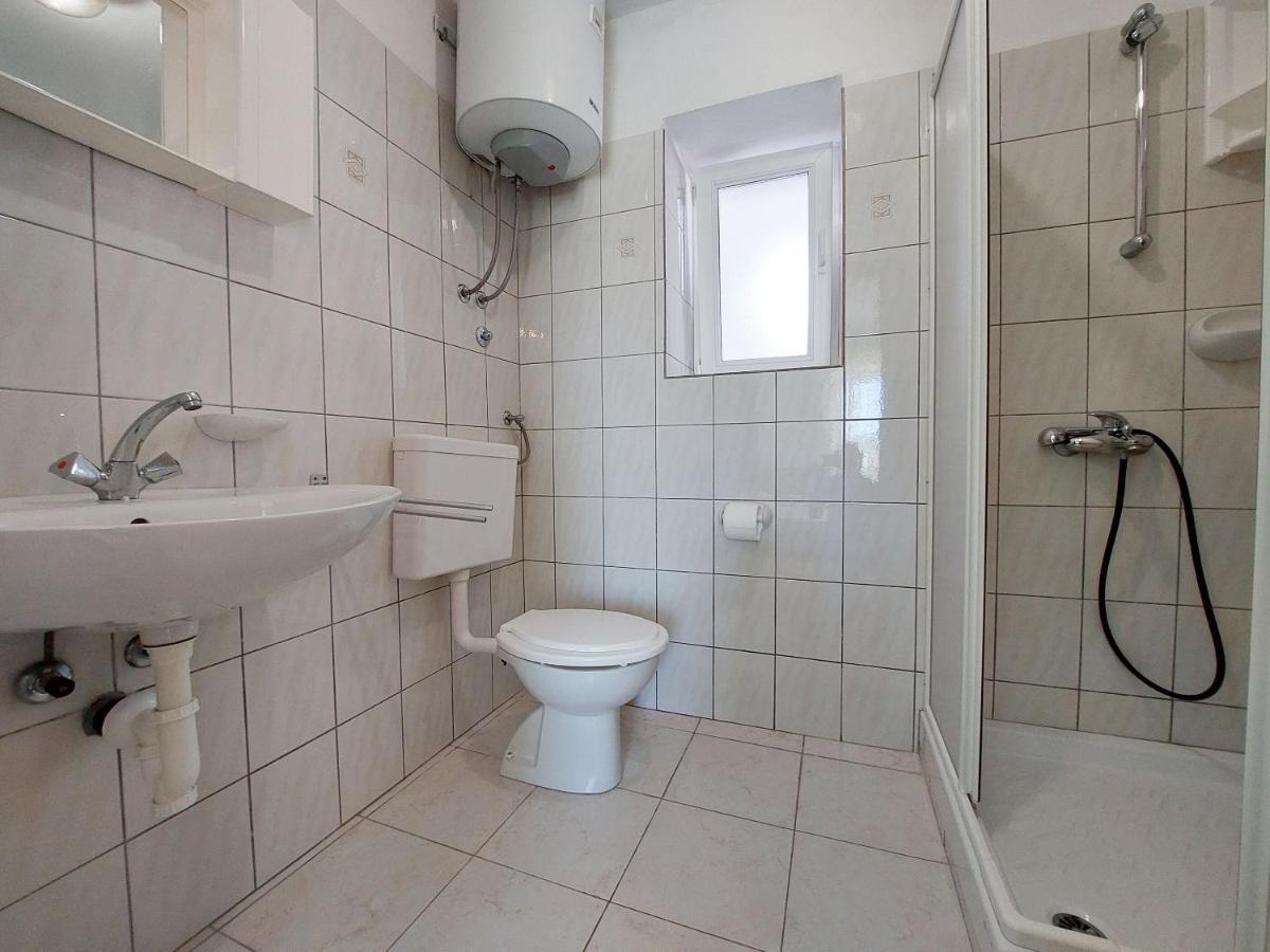 Apartments Ivan Cizici Luaran gambar