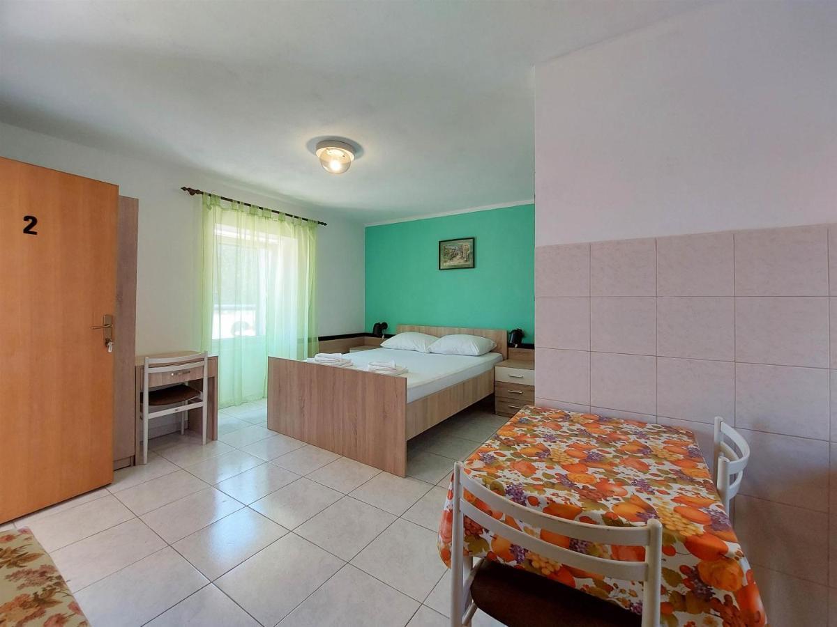 Apartments Ivan Cizici Luaran gambar